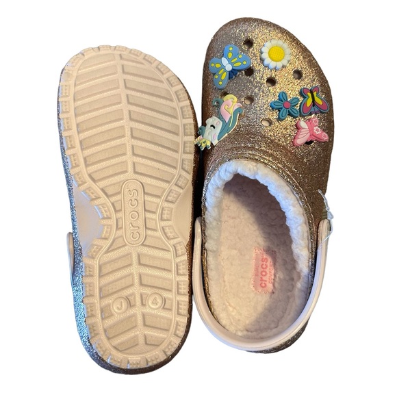BNWT FLEECED LINED GLITTER GOLD AND PINK CROCS - Picture 2 of 4